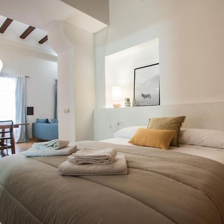 Apartamentos La Xerea Valencia Exteriör bild