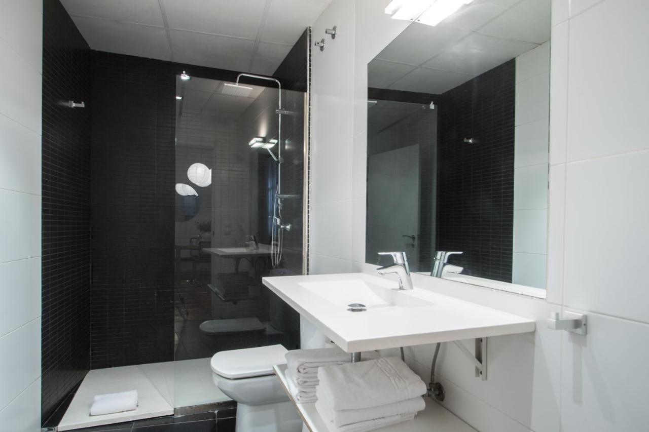 Apartamentos La Xerea Valencia Exteriör bild
